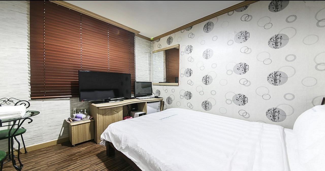 Queen Motel Andong Kültér fotó