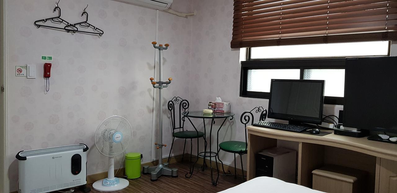 Queen Motel Andong Kültér fotó